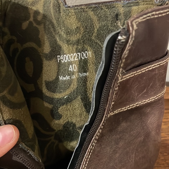 Fly London boots - Picture 3 of 3